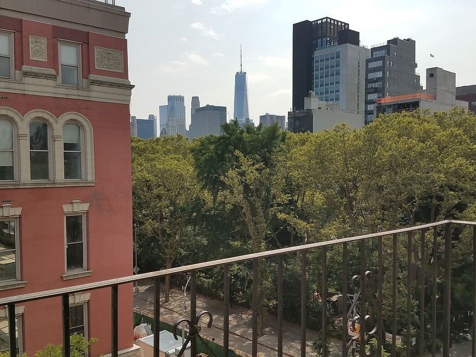 1st image of 170 Forsyth St #6X