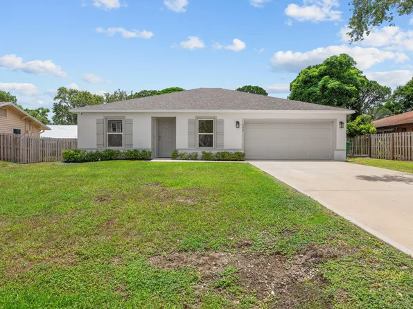 333 NW Granadeer Street, Port St Lucie, FL 34983