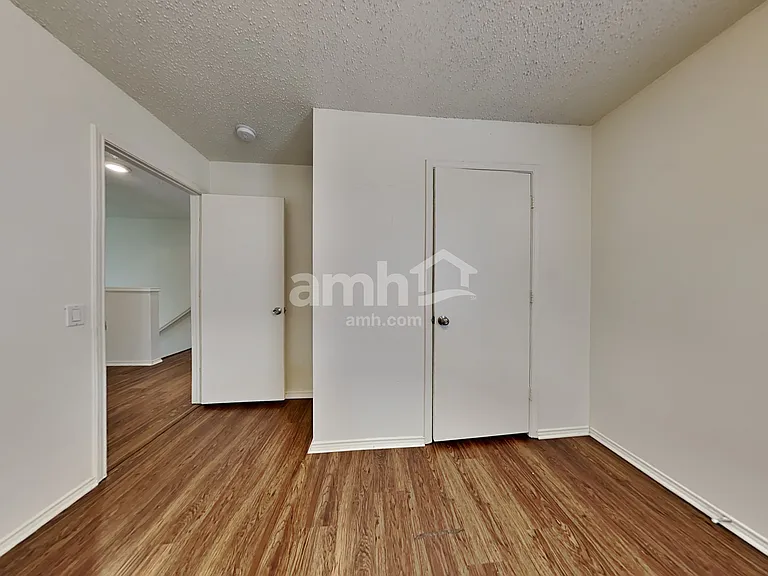 6735 Ambercrest Dr — Photo 18