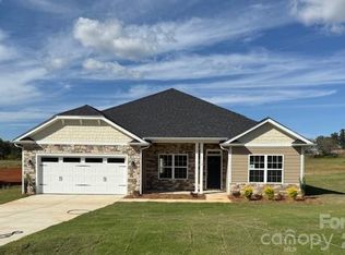 1130 Gardenia Dr #7, Mount Ulla, NC 28125