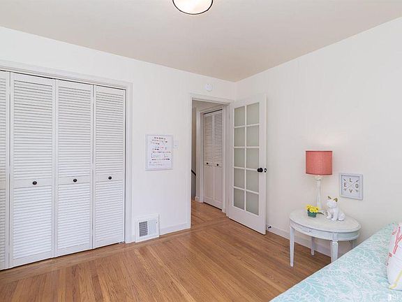 5th image of 732 Spruce Ave