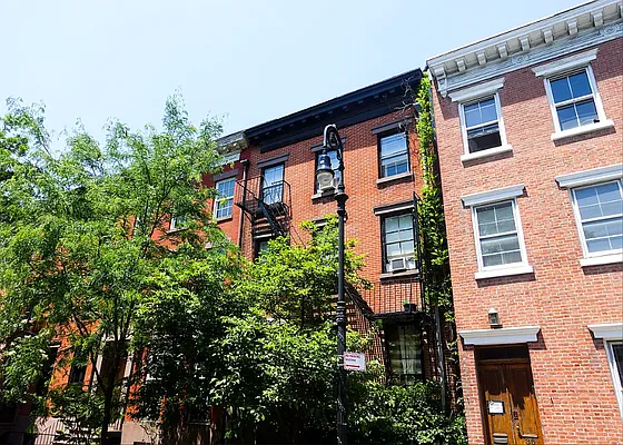 Rented by Corcoran | media 21