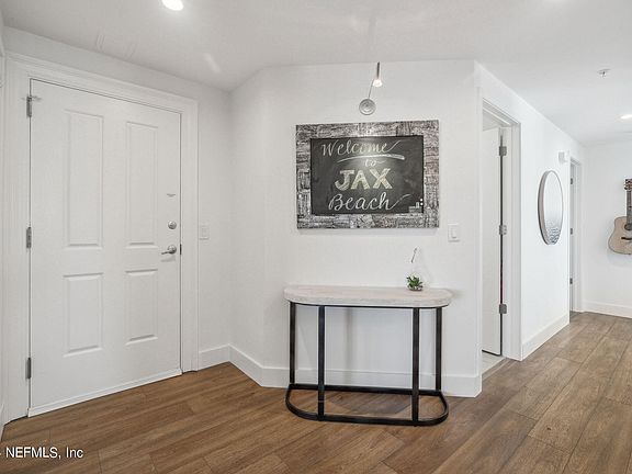 5th image of 1415 1ST Street N #1005