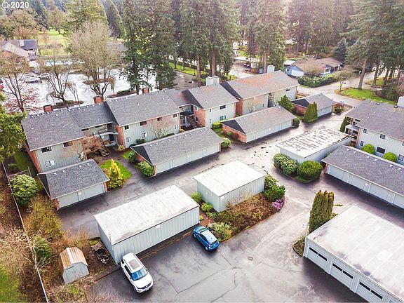 4th image of 8900 NE 36th St APT 4