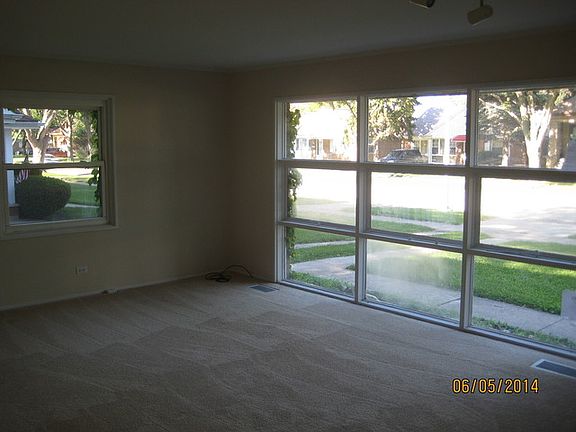5th image of 1008 Bristol Ave