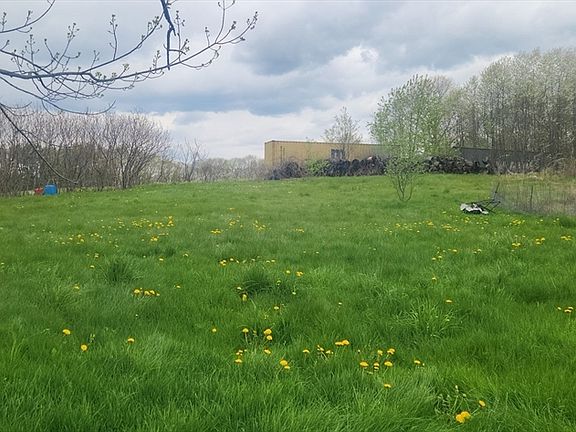 3rd image of 91 Central Tree Rd