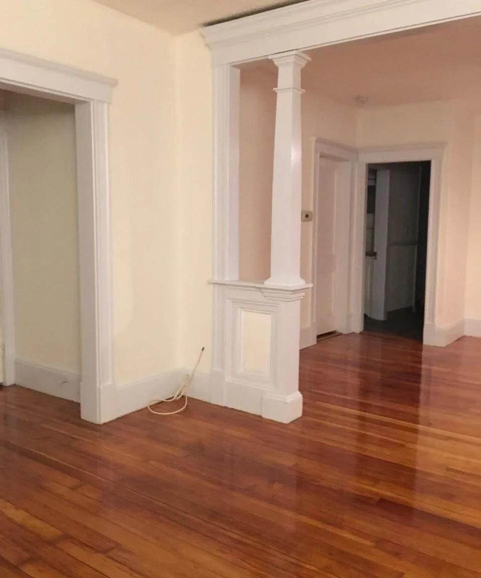 2 bed, 1300 sqft, $2,590 — Photo 4