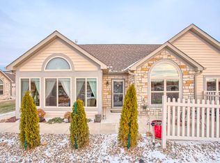 2723 Madelynn Dr, Champaign, IL 61822