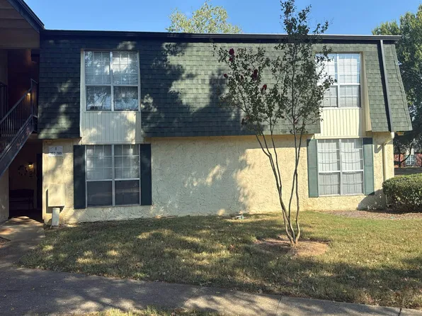 900 Mountain Creek Rd APT T384, Chattanooga, TN 37405