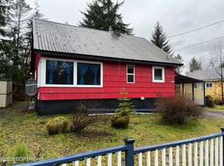 406 Haugen Dr, Petersburg, AK 99833