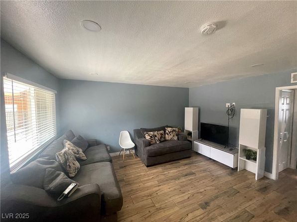 501 S Maryland Pkwy #C17, Las Vegas, NV 89101