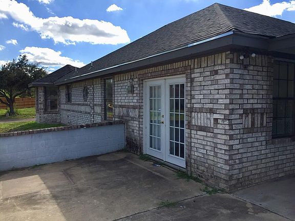 5th image of 213 Mesquite Meadow St