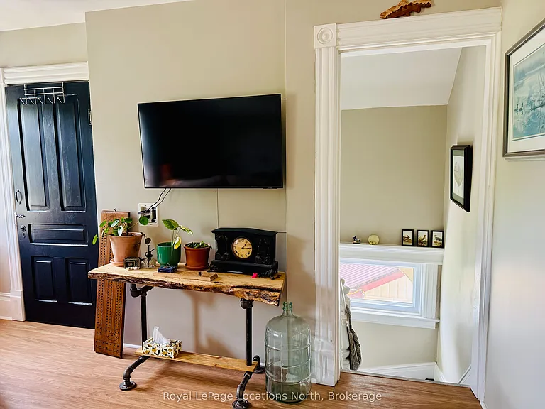154 Hickory St #B — Photo 9
