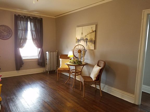 4th image of 5616 Pershing Ave APT 61