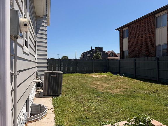 4th image of 2101 S 60th STREET