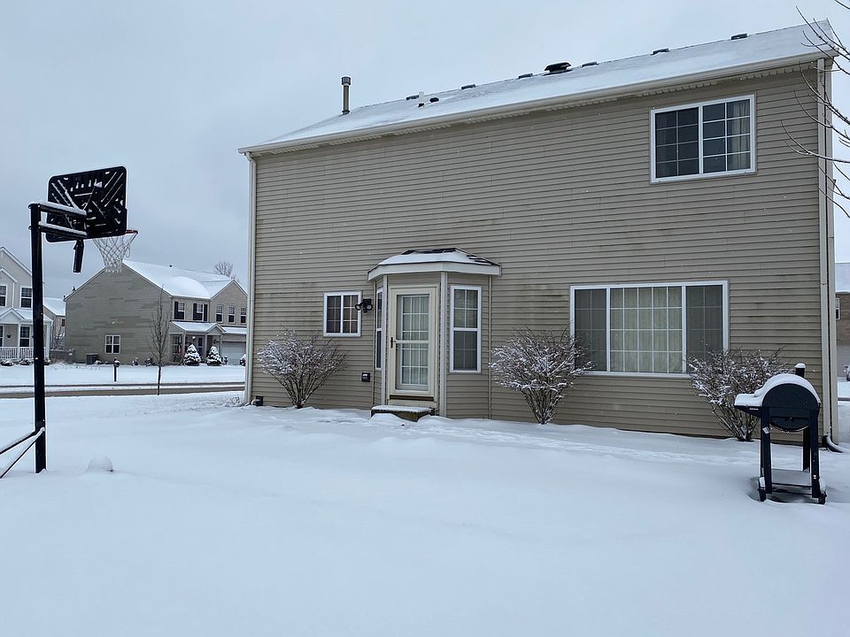 2nd image of 6211 Cedar Ridge Dr