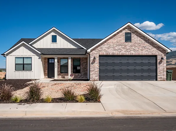 5040 N Sagewood Ln, Enoch, UT 84721