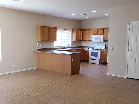 2nd image of 13760 W Acapulco Ln