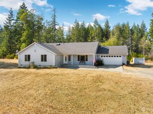 363 E Buckboard Dr, Allyn, WA 98524
