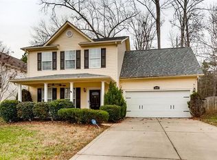 6610 Riva Ridge Ct, Charlotte, NC 28216