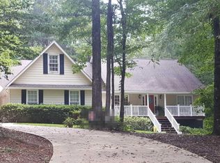 41 Ridgeway Dr, Cataula, GA 31804