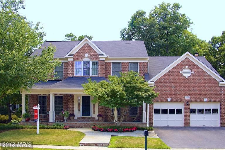 1st image of 12701 Fox Woods Dr