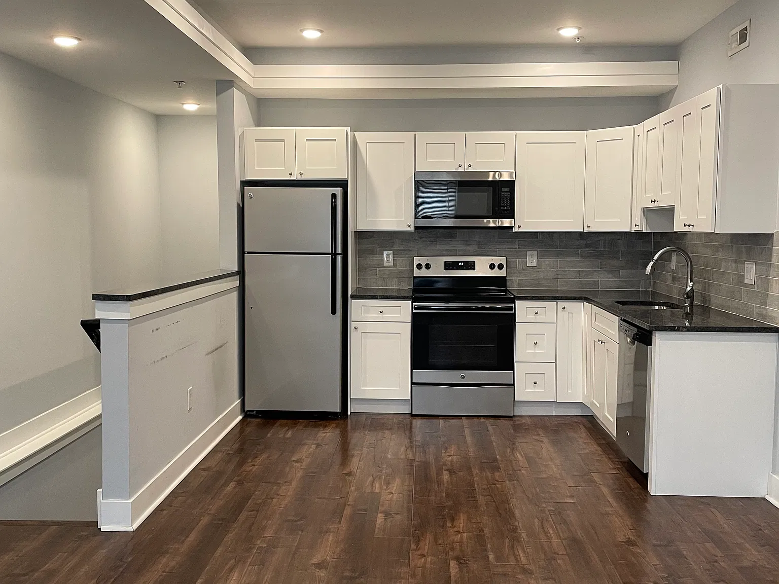 1 bed, $1,450 — Photo 2