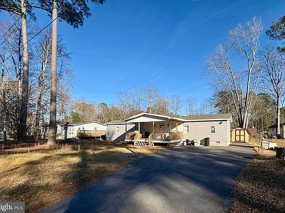 2nd image of 36184 White Oak Dr