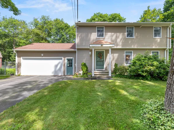 15 Cushnoc Lane, Brunswick, ME 04011