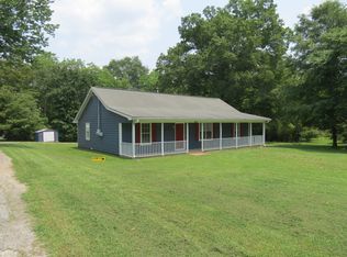 56-1 E Main St N, Hampton, GA 30228