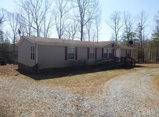 4394 Carters Mill Rd, Huddleston, VA 24104