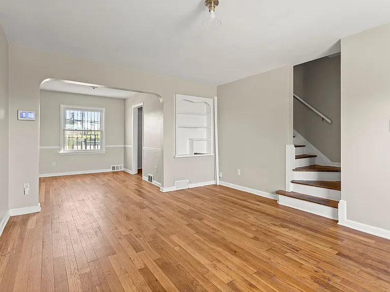 450 Marquette Dr — Photo 7