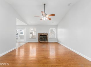 2601 Druid Hill Dr, Maryville, TN 37804