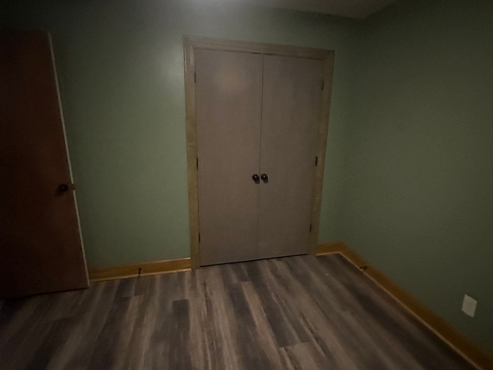 2nd image of 432 Cook St #B4