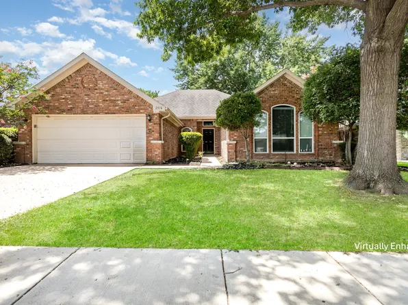 2516 Classic Ct W, Bedford, TX 76021