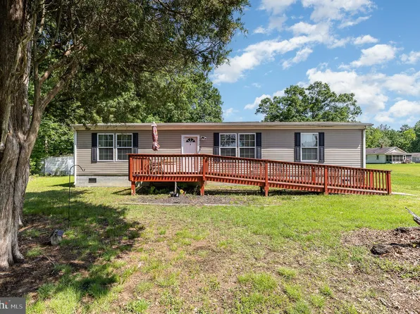 3079 Mathias Point Rd, King George, VA 22485