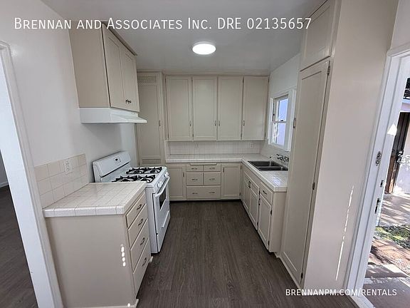 4th image of 257 Church Ave