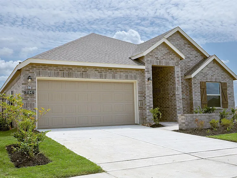 21947 Soldier Butterfly Ct — Photo 1