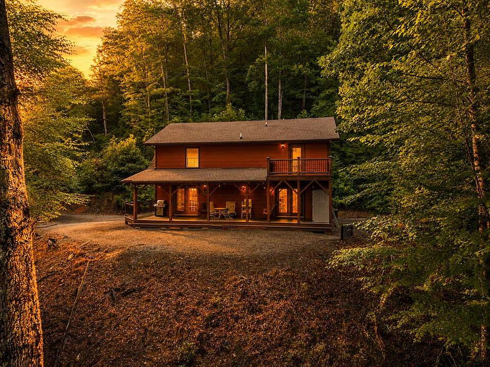 1st image of 32 Grand View Estates Dr