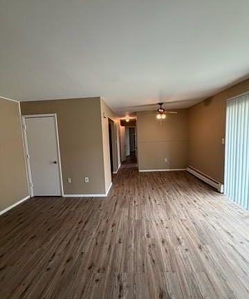 3rd image of 401 Elder Dr APT 2