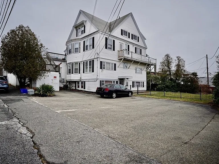 13 Flume Rd #1 — Photo 8