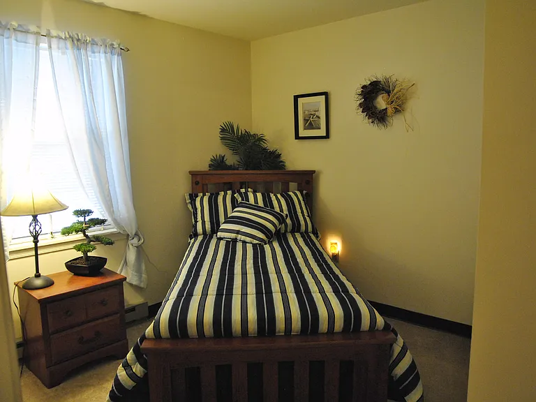 Londontowne and Robinwood Apartments — Photo 15