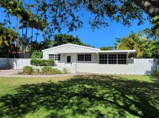 285 Woodcrest Rd, Key Biscayne, FL 33149