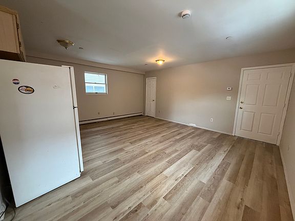 4th image of 78 Winham Ave APT 2