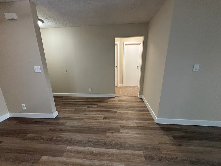The Luxe Apartments — Photo 47