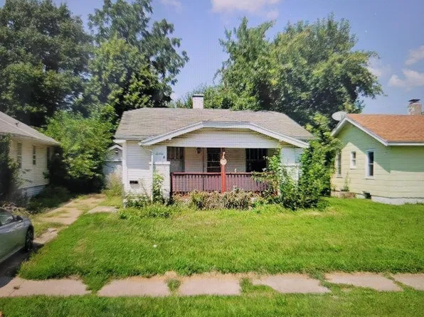 1444 E Clay St, Decatur, IL 62521