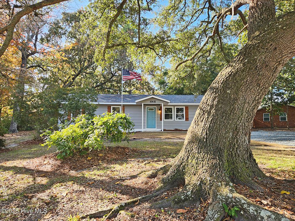 1st image of 106 E Brandywine Circle E
