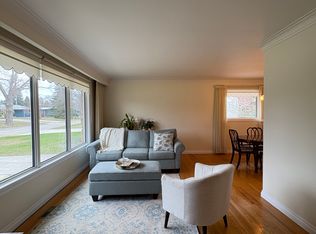 15 Jupiter Bay, Winnipeg, MB R3T 0W5