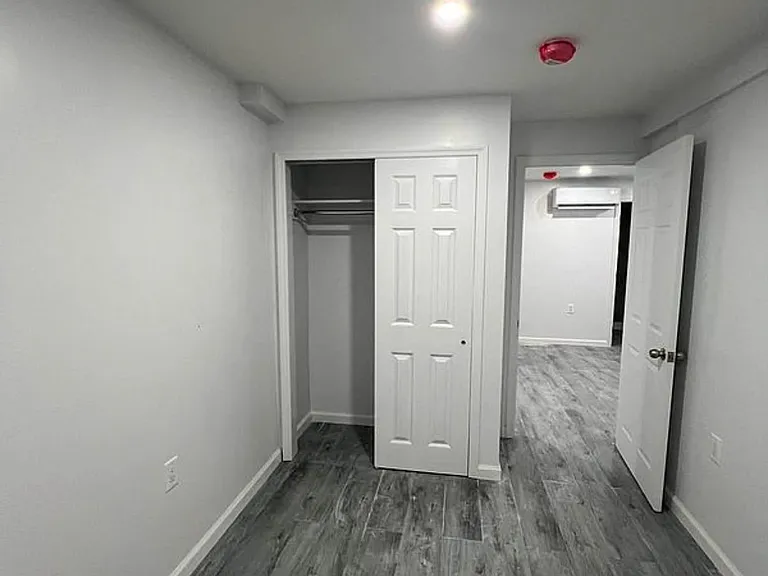 21 Ditmars St #G — Photo 7