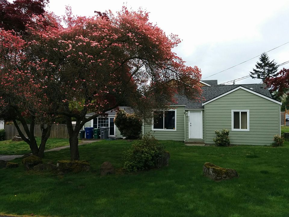 1st image of 3407 S 140th St